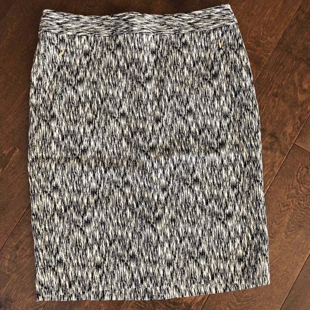 The Limited Pencil Skirt